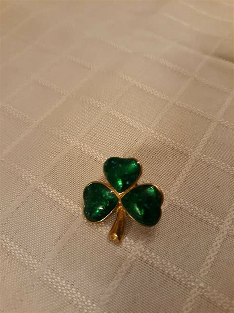 Three Leaf Clover Stick Pin St Patrick Day Irish Three Leaf Clover