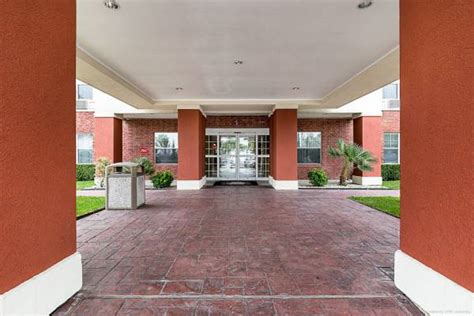 Hotel Mainstay Suites Texas Medical Centerreliant Park In Houston