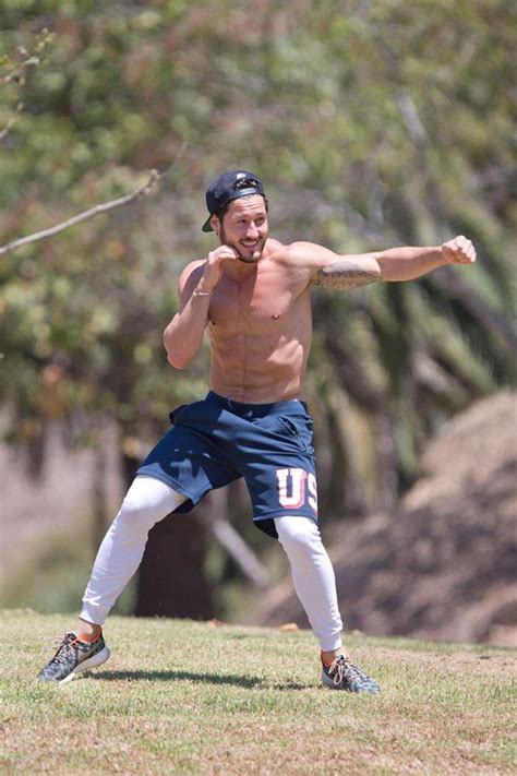 Val Chmerkovskiy Shows Off His Ridiculously Ripped Dancer Body During Workout — See The Photos