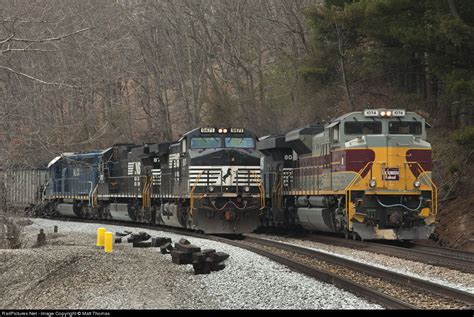 Railpicturesnet Photo 1074 Norfolk Southern Emd Sd70ace At Falls