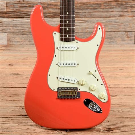 Fender American Vintage 62 Stratocaster Fiesta Red 1996 Chicago