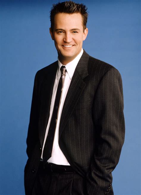 Chandler Bing Wallpapers Wallpaper Cave