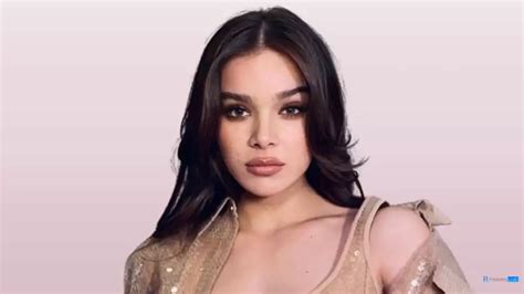 Who Are Hailee Steinfeld Parents Meet Peter Steinfeld And Cheri