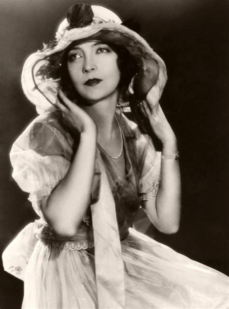 Vintage Portraits Of Lillian Gish 1920s Monovisions Black