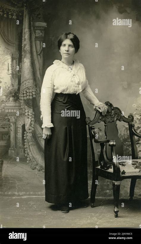 Victorian Portrait And Woman And Sepia Hi Res Stock Photography And