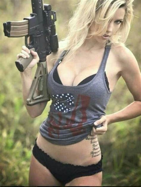 Hot Armed Women Beautiful Girls And Guns Sexy Girls With Weapon