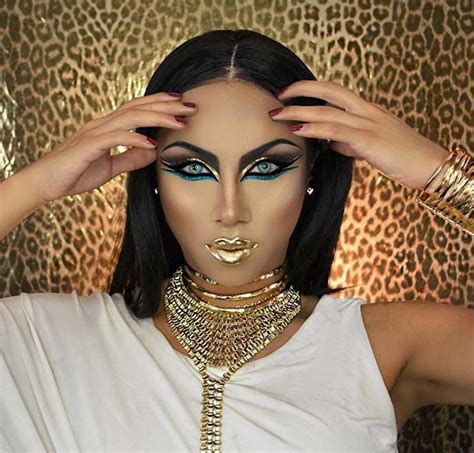 19 Cleopatra Makeup Ideas For Halloween Stayglam Cleopatra Makeup Egyptian Eye Makeup