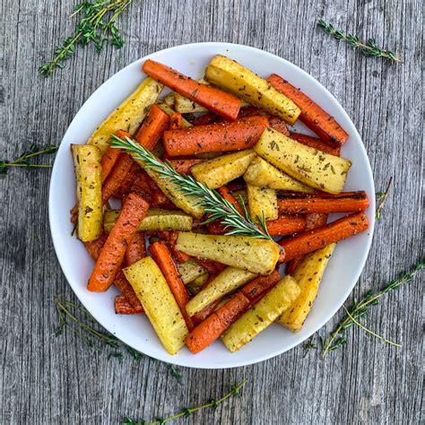 Maple Roasted Carrots And Parsnips Zena S Kitchen