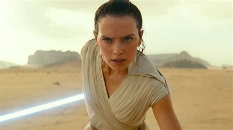 Daisy Ridley Mentions She Might Be Interested In Returning To Star Wars