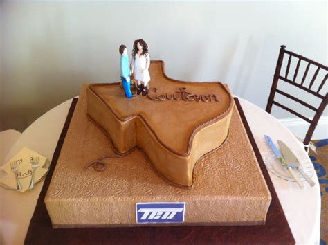 TCU Cake. Grooms Cake. Texas Cake. Cowtown Cake. Grooms Cake. Creme de la Creme Cake company 