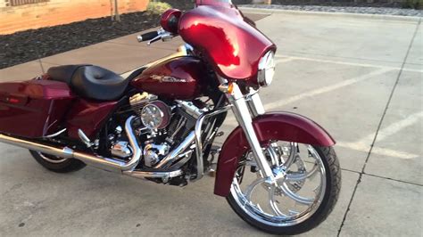 2010 Harley Davidson Street Glide With Custom Wheels And Stereo System