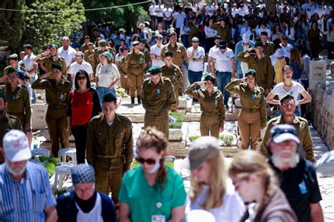 Israel Marks Memorial Day With Sirens Solemnity Amid Fears That