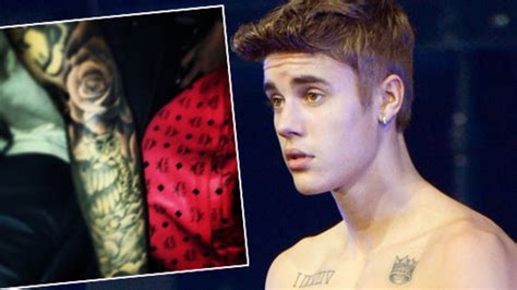 Justin Bieber Neues Tattoo Neuer Skandal