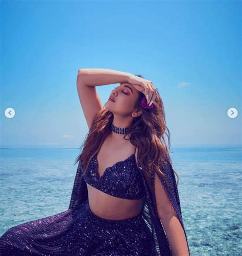 Sonakshi Sinha Burns The Internet With Her Hot Avatar In Latest Photos From Maldives Pics