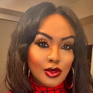 Layton Benton Age Family Bio Famous Birthdays