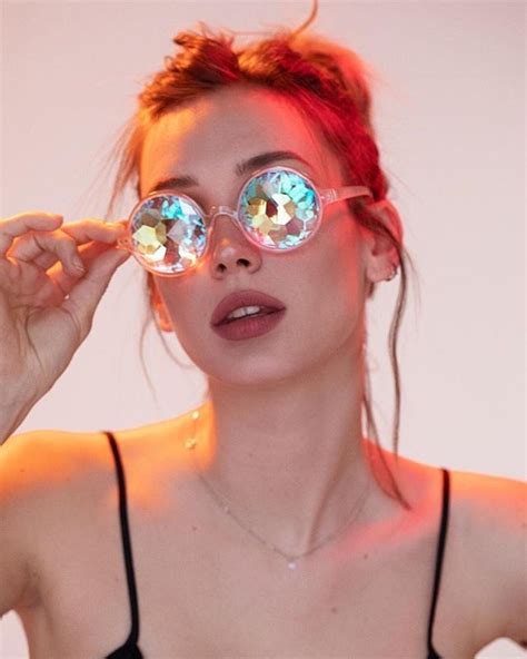 Carolina Porqueddu On Instagram “here He Comes Act Natural” Mirrored Sunglasses Women