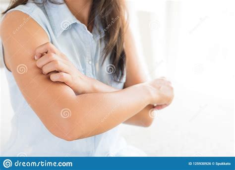 Close Up Woman Arm Scratch The Itch By Hand Stock Photo Image Of