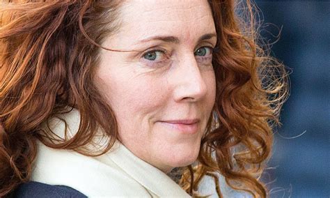 Rebekah Brooks Tells Court She Didnt Read Now Interview With Phone Hacker Uk News The Guardian