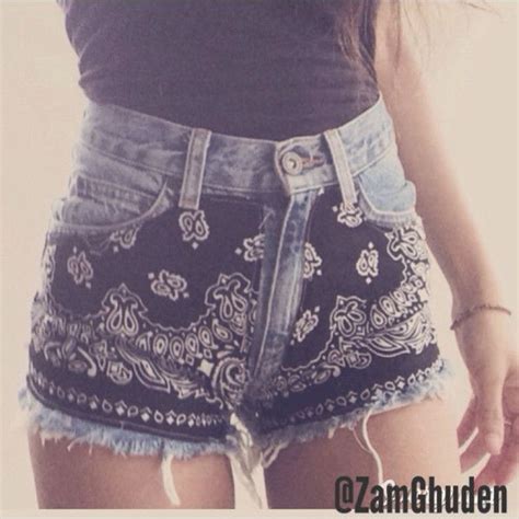 Vintage High Waist Or Low Rise Black Bandana Shorts Vintage High