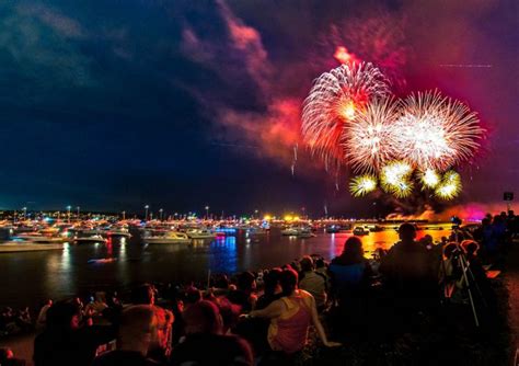 Top 5 Places To Watch The Celebration Of Light Fireworks In Vancouver