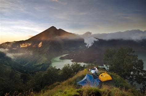 Is Most Beautiful Scenery In The World Gunung Rinjani National Park