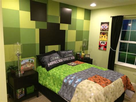 Do you have a child that loves all things minecraft? Teenage Boys Bedroom Design With Minecraft Theme 4 ...