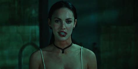 Megan Fox Amanda Seyfried Lookalikes Recreate Jennifer S Body Scene
