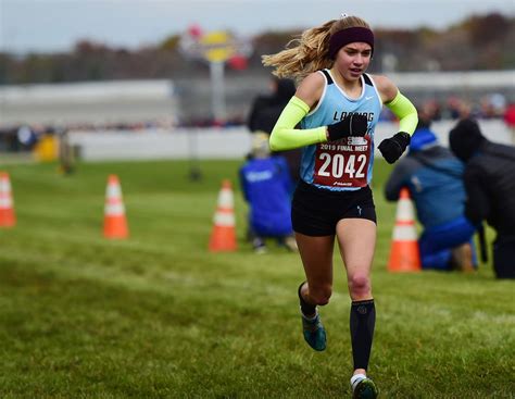 Photos Division 2 Girls Race At The Mhsaa Cross Country Championships