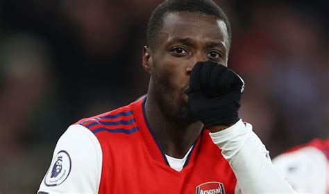 arsenal to sell nicolas pepe for just £25m in the summer as £72m transfer flop s contract runs