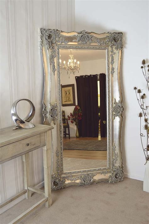 Whether you hang it on your bedroom or bathroom door or it's a freestanding full length mirror in a frame, it has the same benefit; 15+ Full Length Antique Mirror | Mirror Ideas