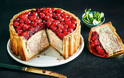 mands unveils full christmas food range for 2019 entertainment daily