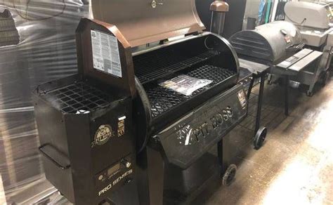 Brand New Pit Boss Pro Series 1100 Sq In Pellet Grill 7n92o For Sale In