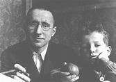 Bertolt Brecht and son Stefan (Germany, 1931) Friedrich Nietzsche, Ccc ...