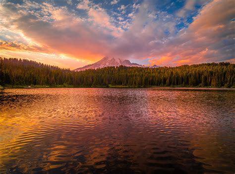 Mount Rainier National Park Reflection Lakes Sunset Colorful Clouds
