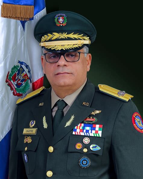 Mayor General Carlos Antonio Fernández Onofre Comandante General del