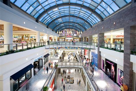 14 Biggest Malls In America That Shopaholics Will Love Page 2