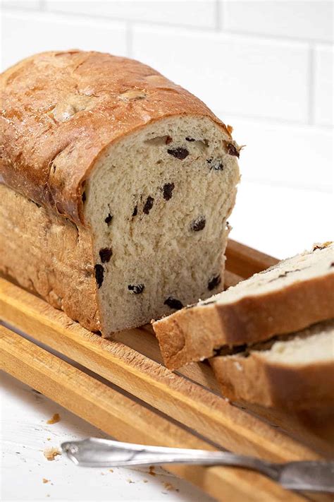 Classic Raisin Bread Seasons And Suppers
