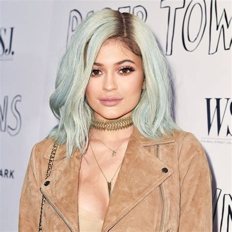 kylie jenner s hair photos of her many colors and styles hollywood life