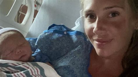 Zach And Jenna Welcome First Child Stop Being Polite