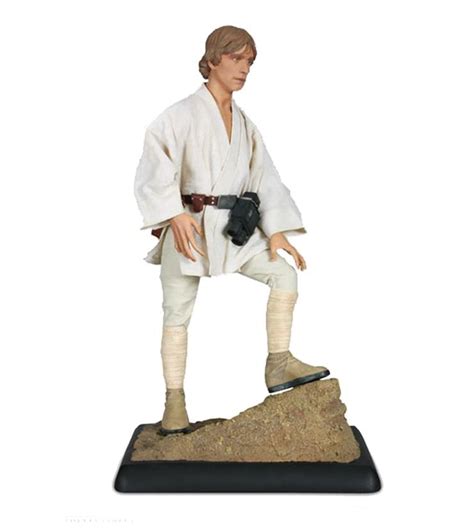 Sideshow Collectibles Luke Skywalker Premium Format Figure