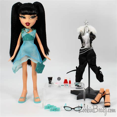 Bratz Girls Nite Out 21st Birthday Edition A Lookin Bratz Review