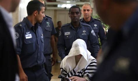 Why Is A Convicted Sex Offender Rabbi Allowed To Drive Up To Western Wall Israel News The