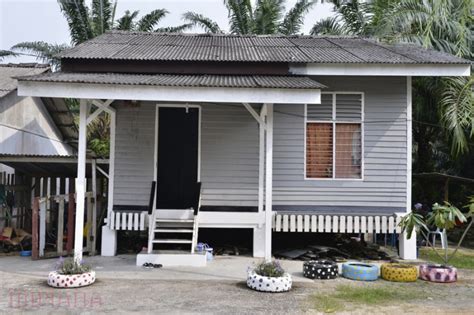 Rumah Papan Cantik | Desainrumahid.com