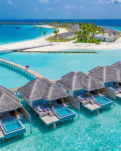 Vista Aérea Da Ilha Das Maldivas Férias De Luxo Villas De água Resort
