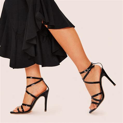 New Arrival Design Sexy Women Strappy Stiletto High Heels Sandals For