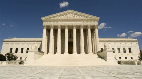 Sex Offenders Can Use Social Networks Supreme Court Ubergizmo