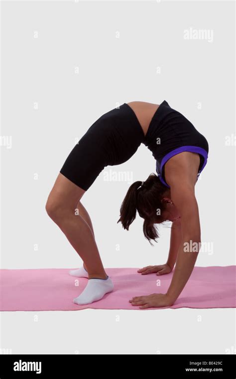 Gymnast Bending Backwards Hi Res Stock Photography And Images Alamy