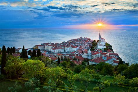 All You Need To Know To Visit The Bell Tower In Piran Slovenia