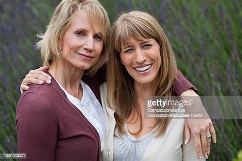 Mature Lesbian Foto E Immagini Stock Getty Images