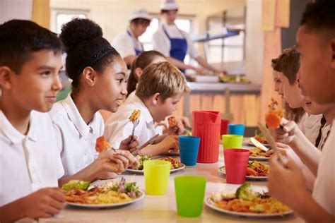 Tips On How To Eat Healthy At School Cafeteria My Healthy School